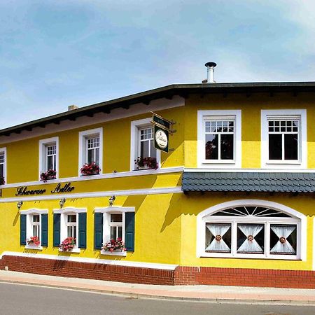 Landhotel Schwarzer Adler Suelzetal Esterno foto