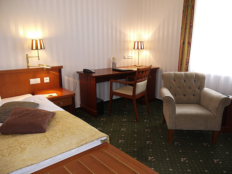 Landhotel Schwarzer Adler Suelzetal Camera foto