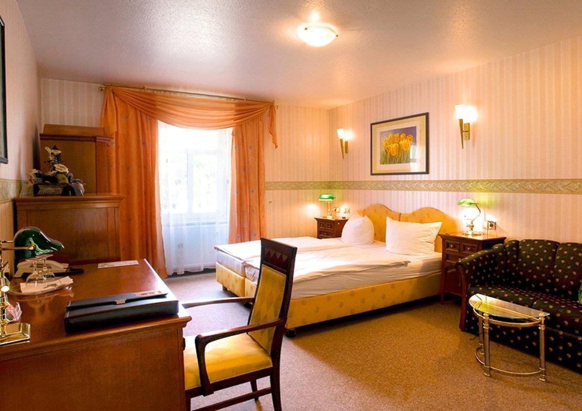 Landhotel Schwarzer Adler Suelzetal Esterno foto